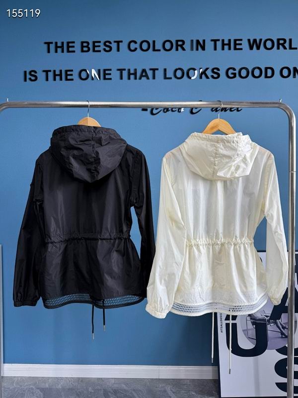 Moncler sz0-3 26yr38